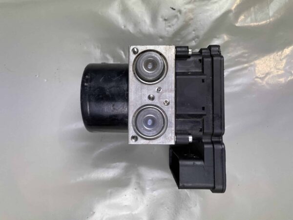 ABS Module Pump 6775389-01 BMW E87 E90