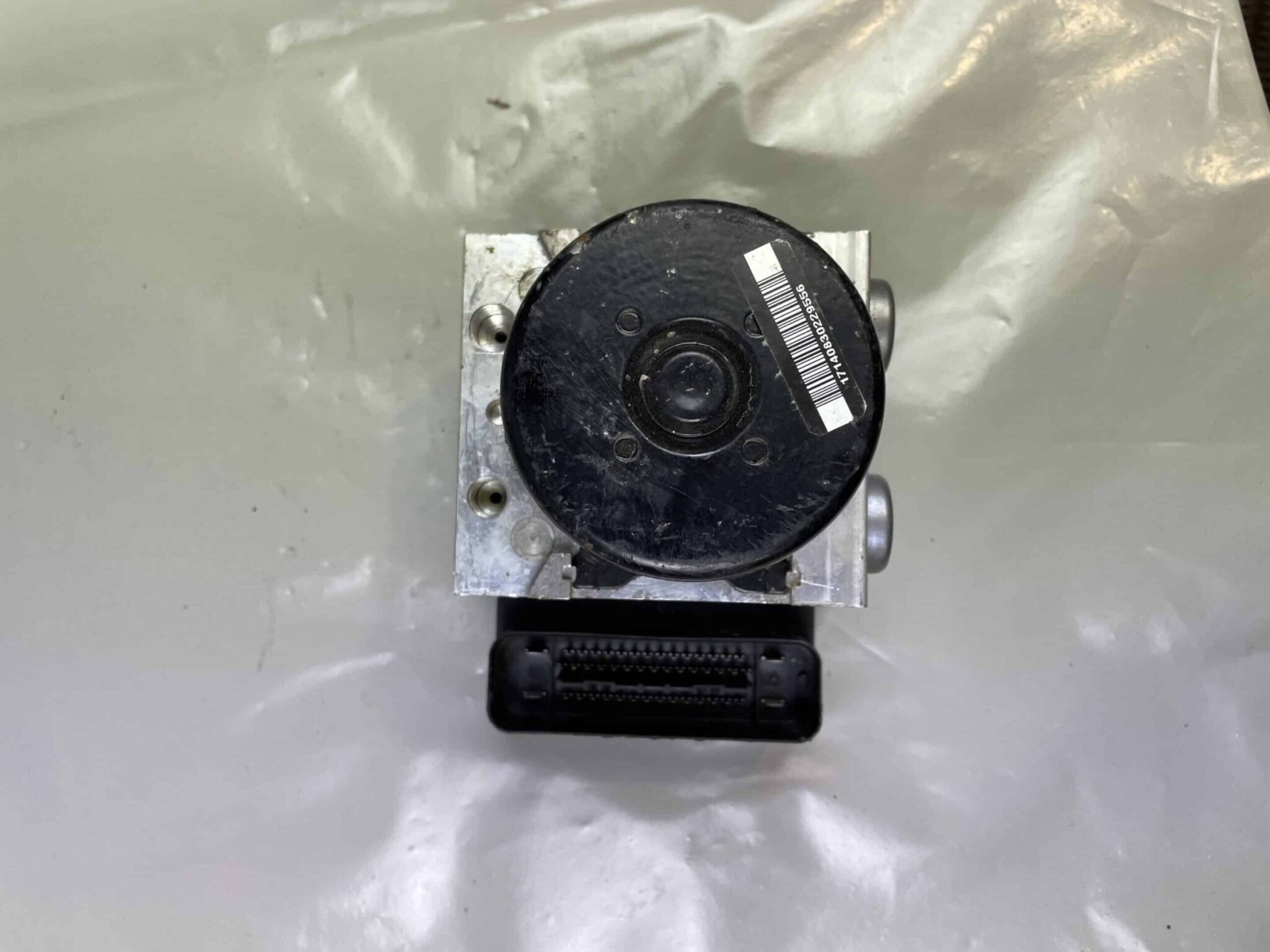 ABS Module Pump 6775389-01 BMW E87 E90