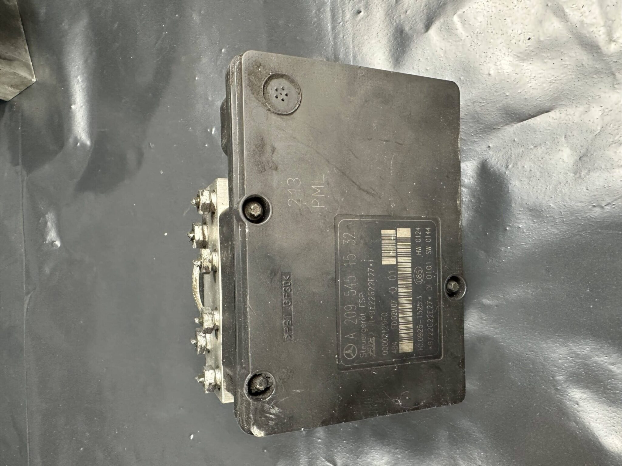 ABS Module Pump A2095451532 Mercedes-Benz