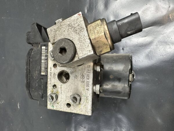 ABS Module Pump A0034317412 Mercedes-Benz W168
