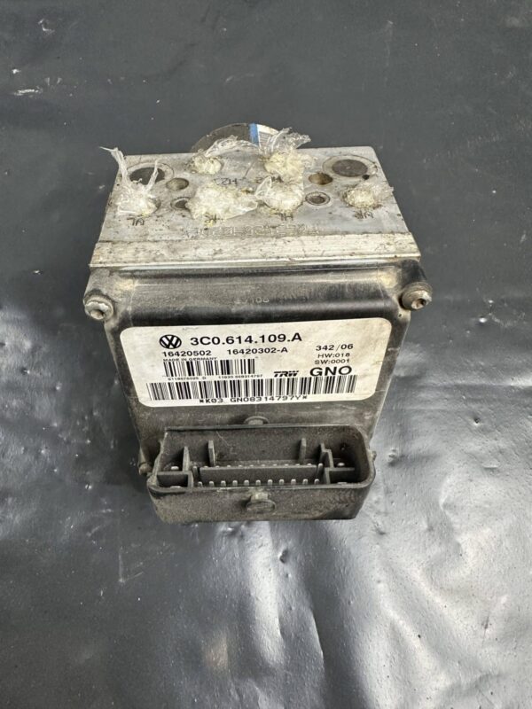 ABS Module Pump 3C0.614.109.A Volkswagen