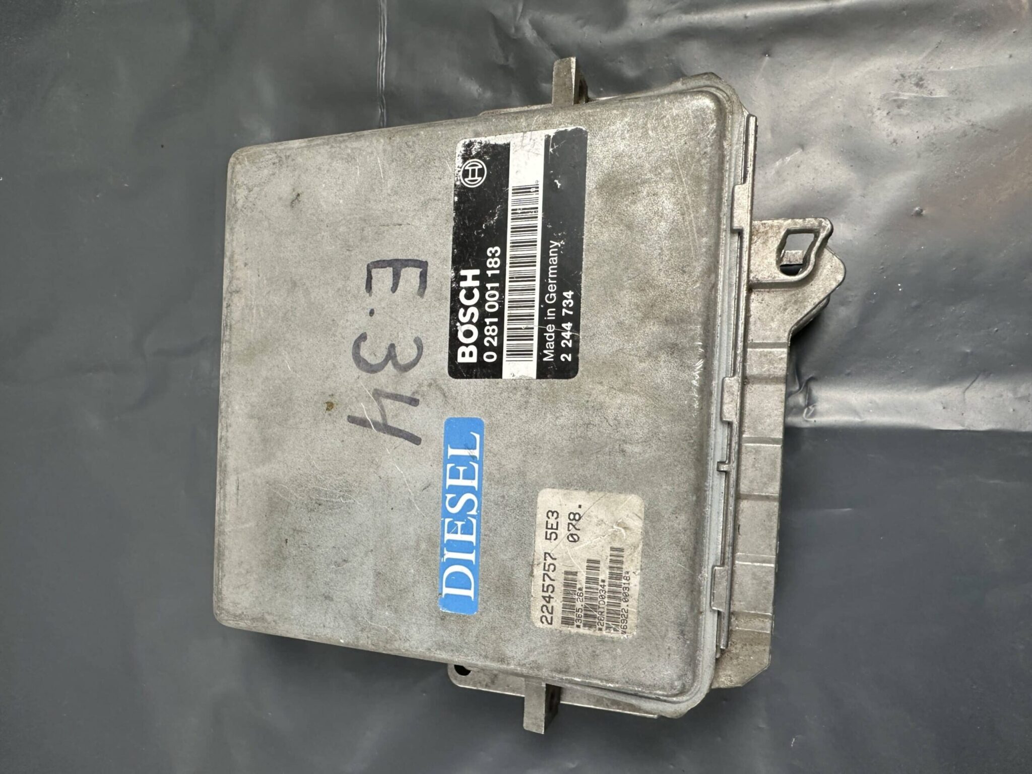 Engine ECU Control Module 2244734-0281001183