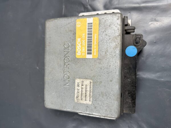 Engine ECU Control Module 0261200174 BMW E30