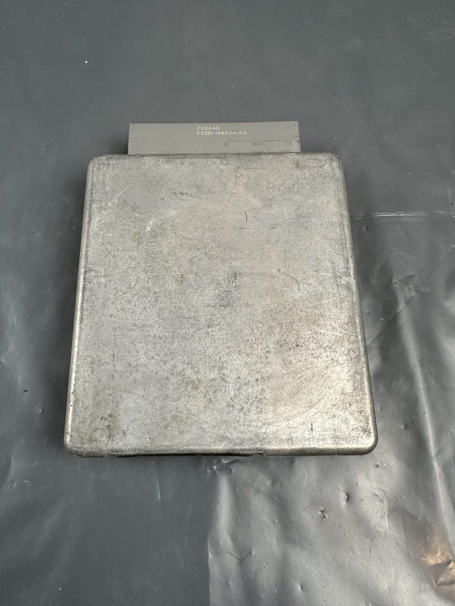 Engine ECU Control Module 3C11-12A650-AB
