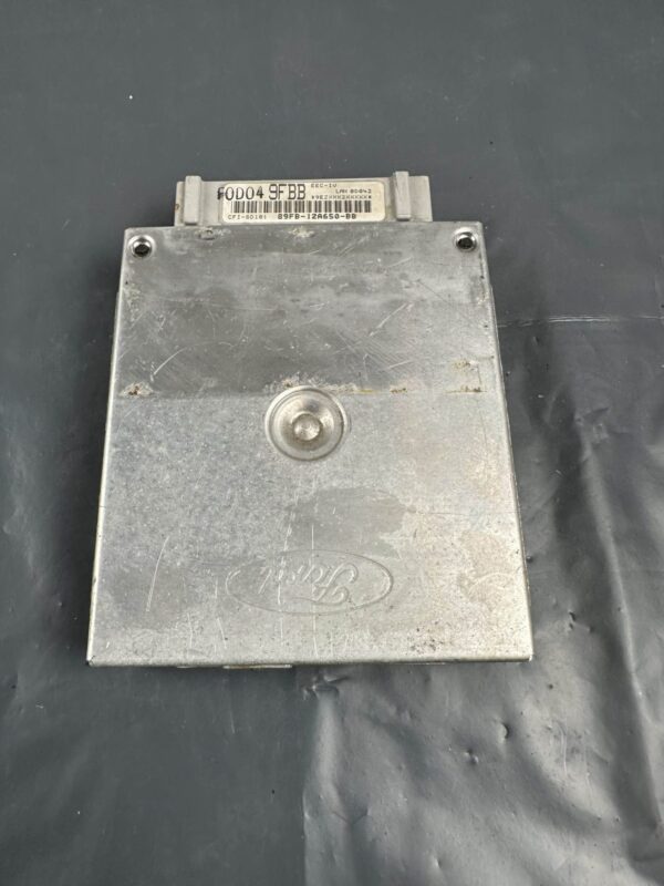 Engine ECU Control Module 89FB-12A650-BB