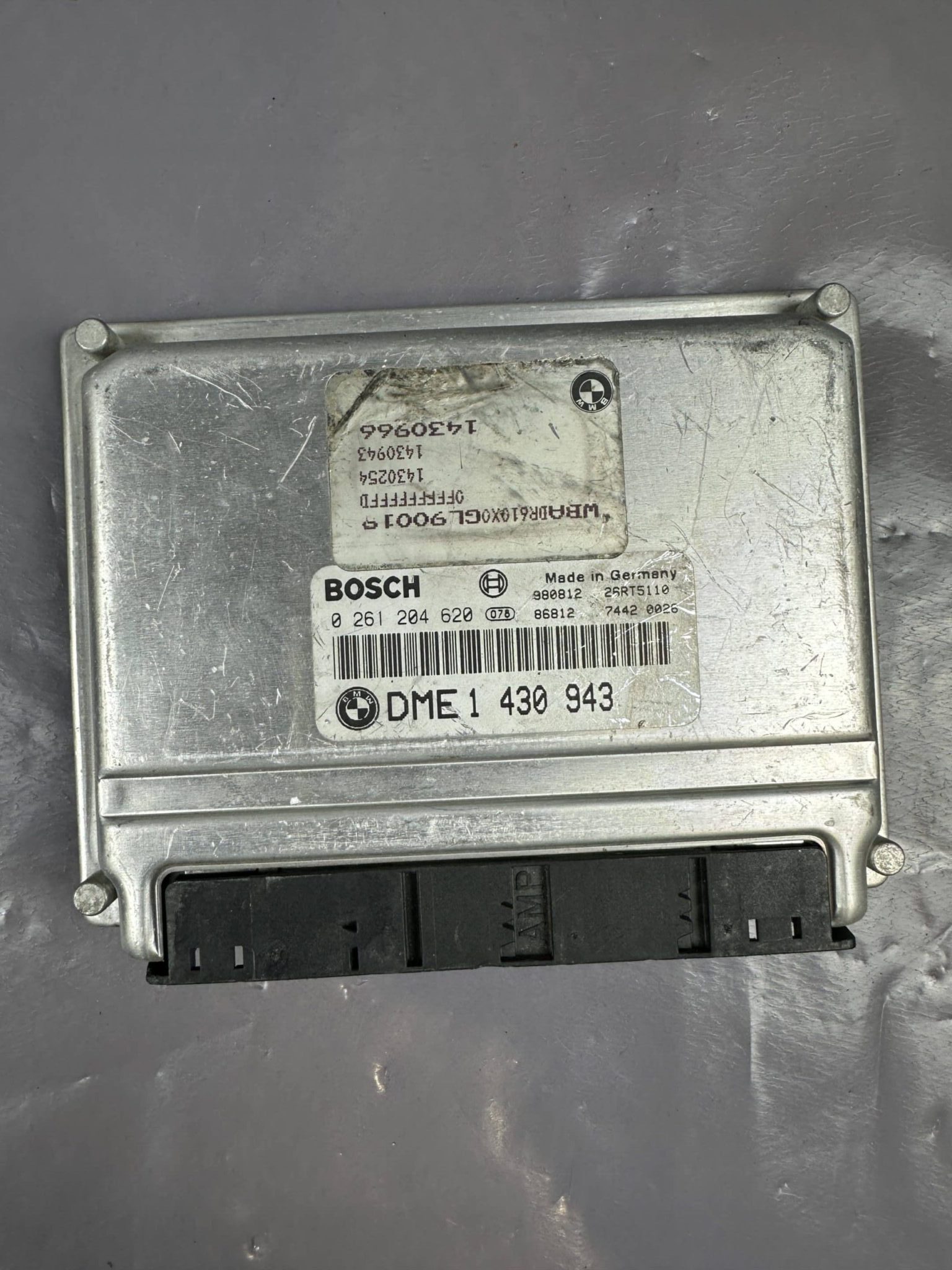 Engine ECU Control Module 1430943 BMW E38