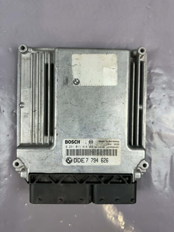 Engine ECU Control Module 7794624 BMW E46