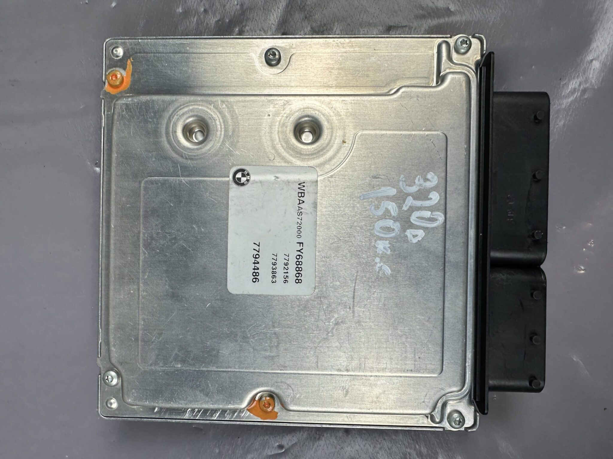 Engine ECU Control Module 7793863 BMW E46