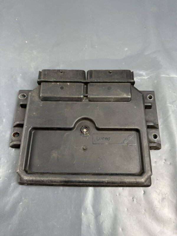 Engine ECU Control Module R04010036B