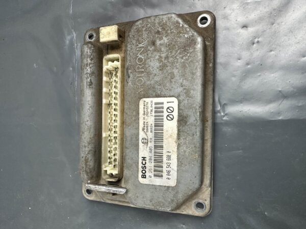 Engine ECU Control Module 0261204405