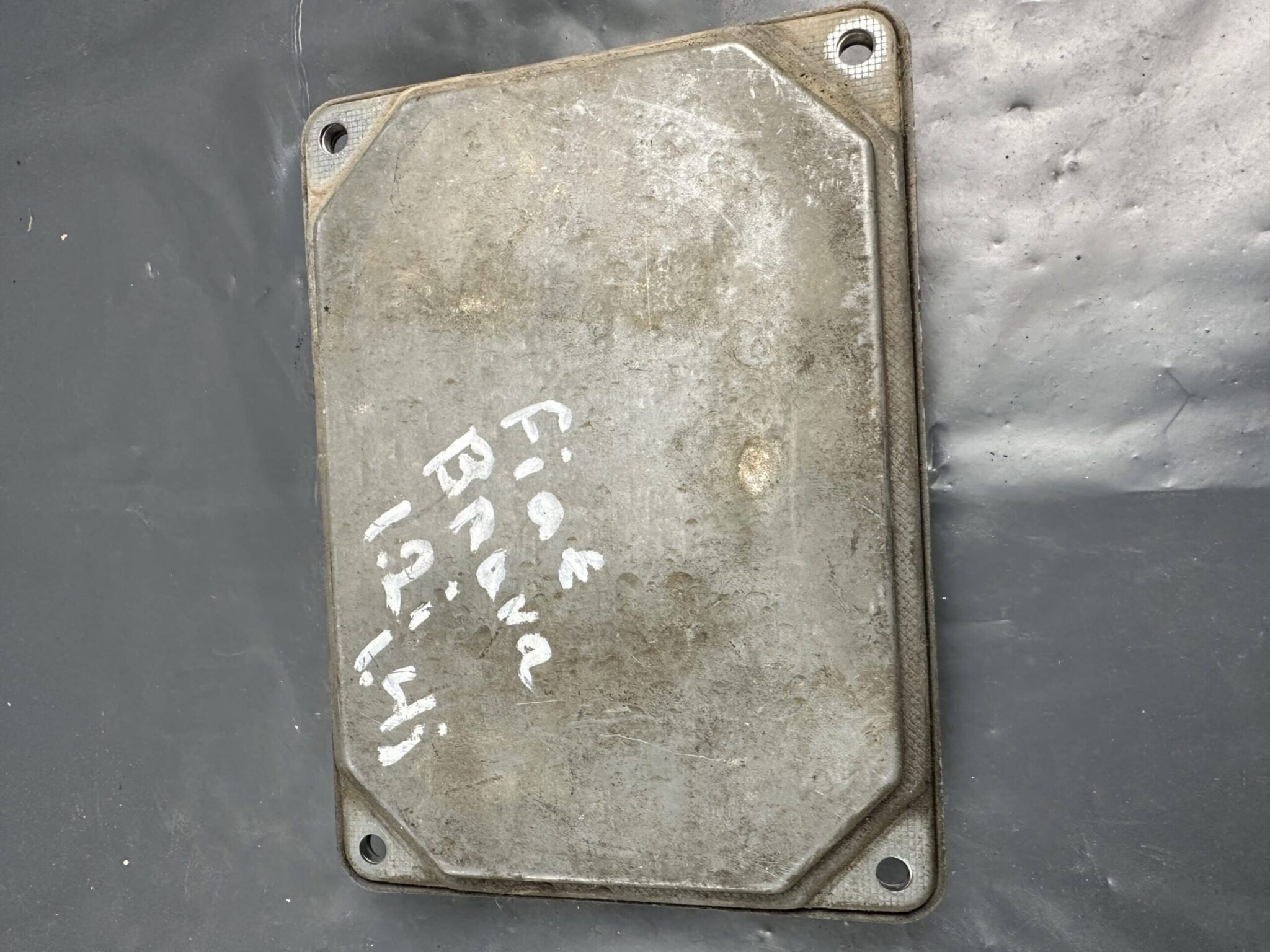 Engine ECU Control Module 0261204405