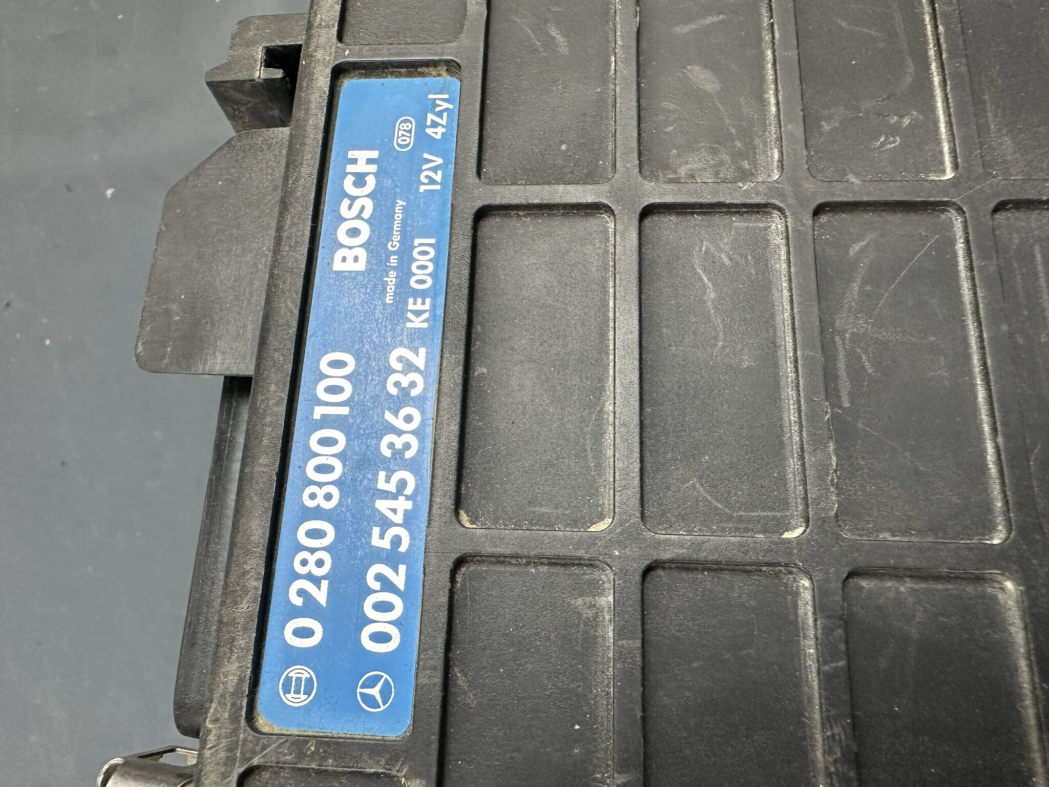 0025453632 Mercedes-Benz W201