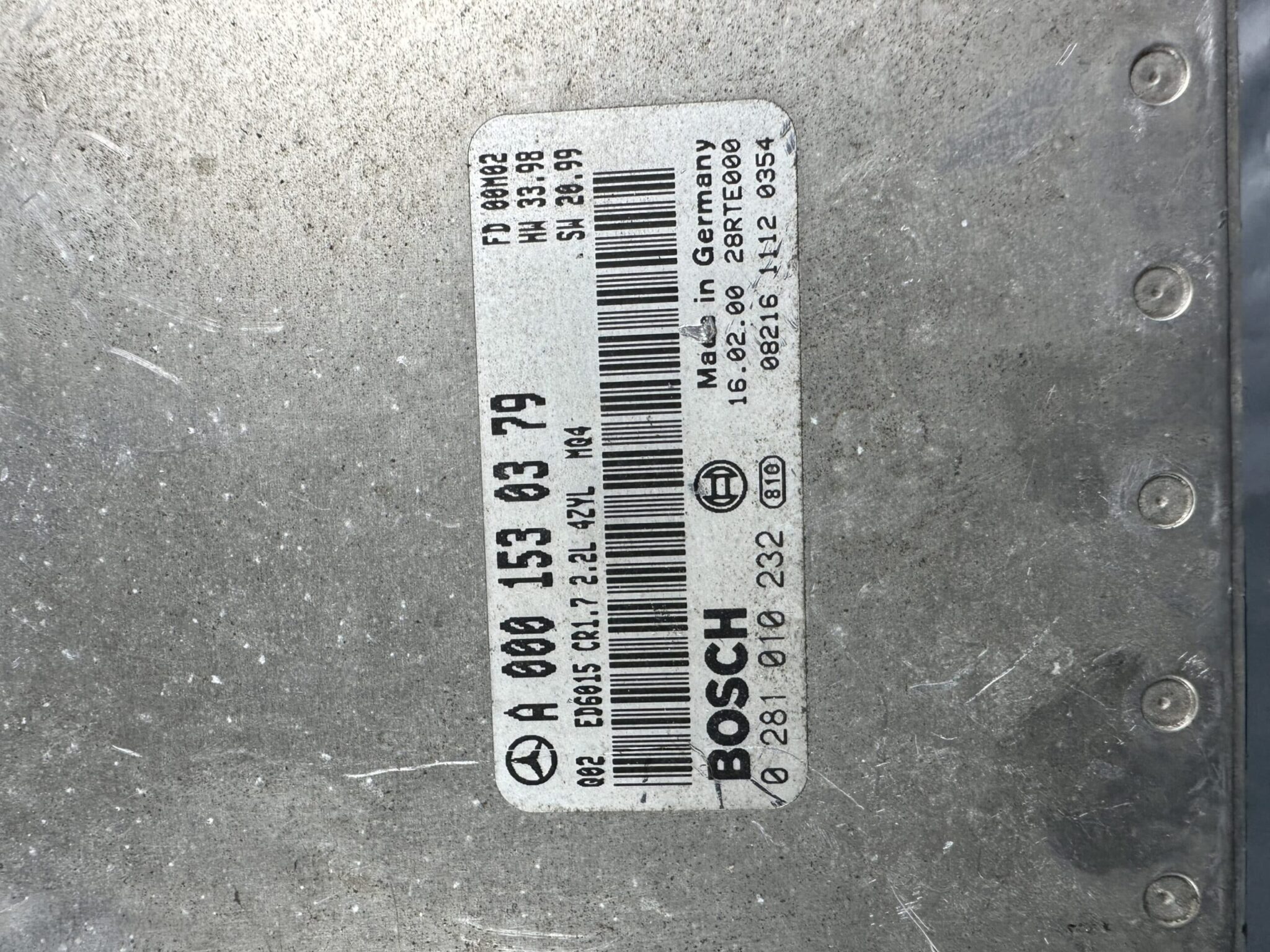 A0001530379 Mercedes-Benz W638