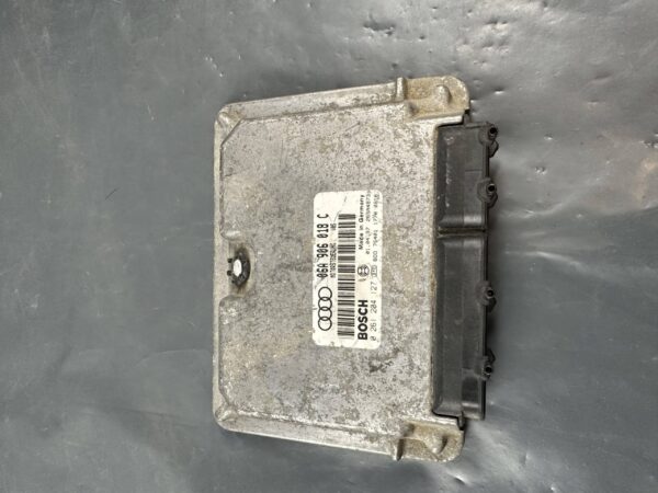 06A906018C Audi Engine ECU Control Module