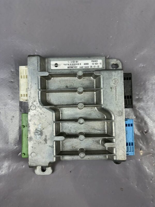 Moduł sterowania ECU silnika 6922801