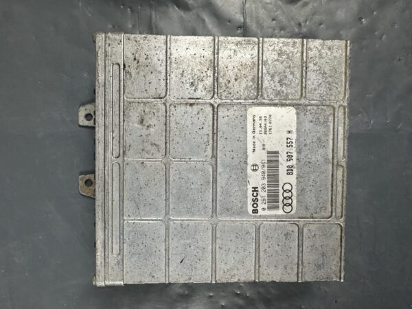 8D0907557H Audi A4 B5 Engine ECU