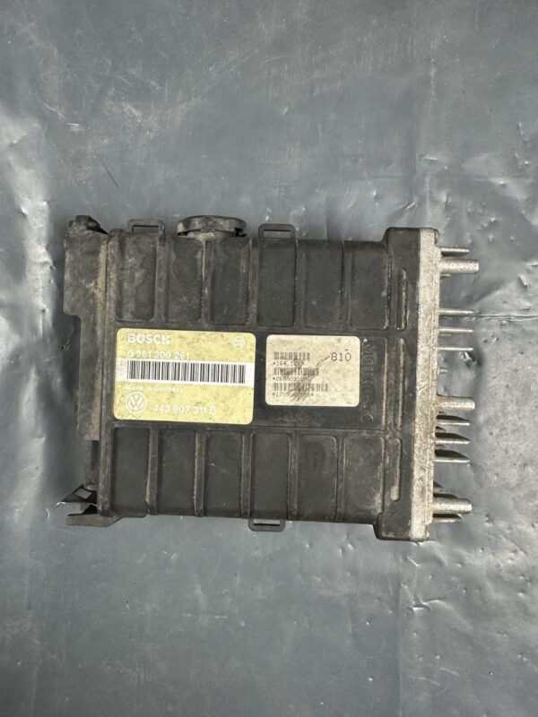 443907311B Audi Sterownik Silnika