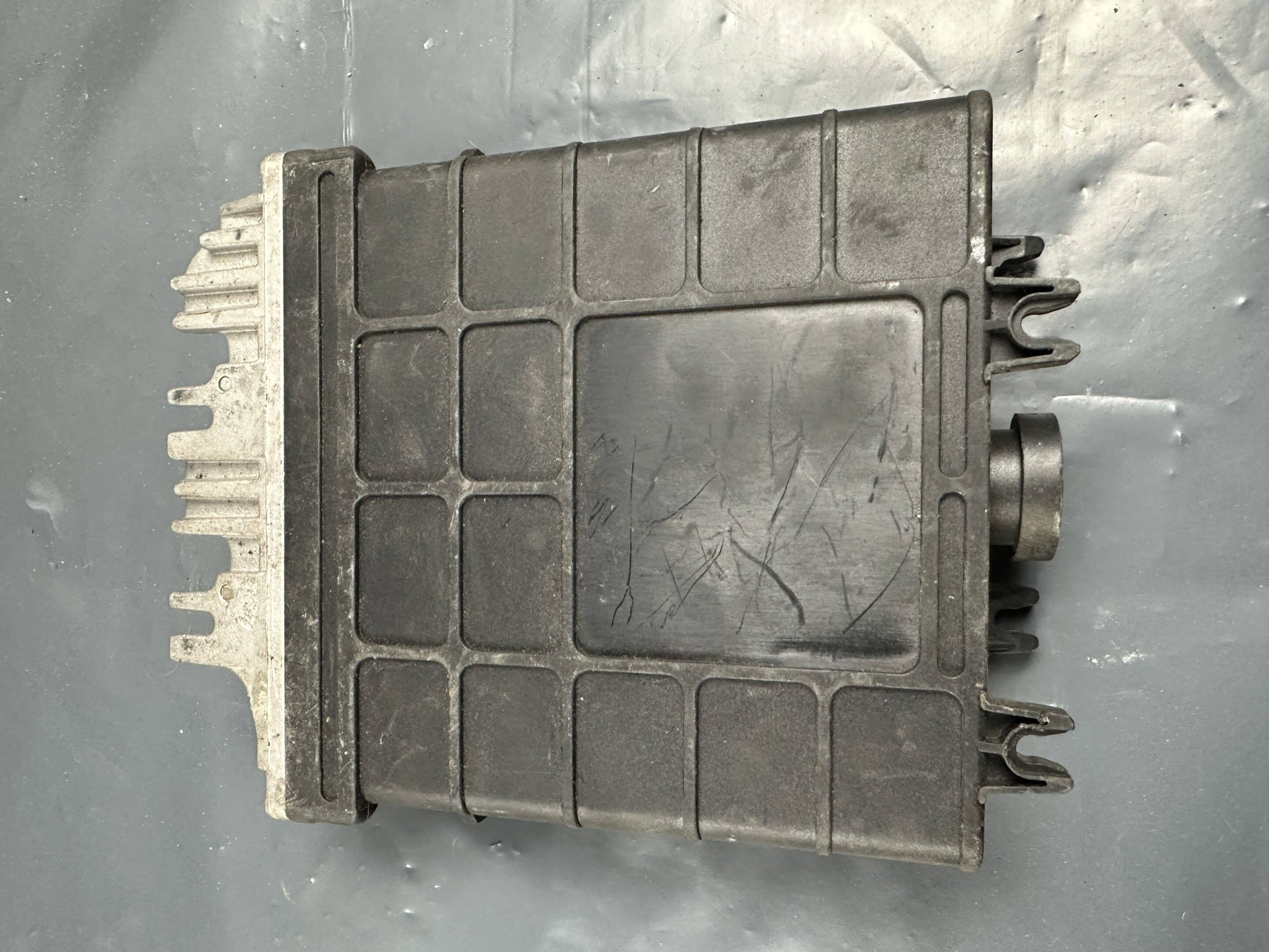 021906256P VW VOLKSWAGEN Engine ECU