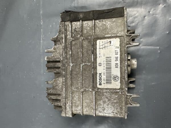 030906027K VW VOLKSWAGEN Engine ECU