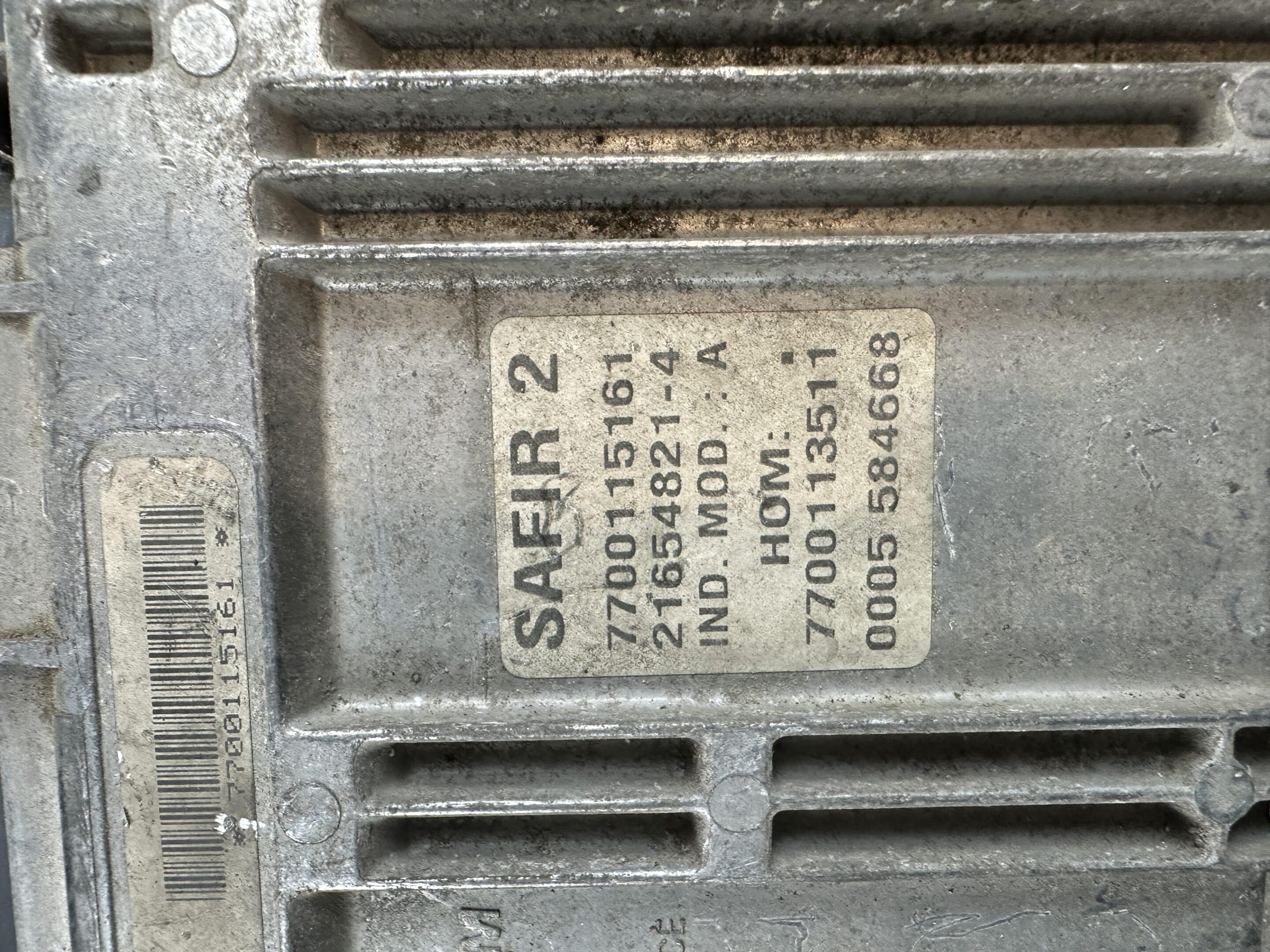 7700115161, 21654821-4 Renault Clio 1.2I
