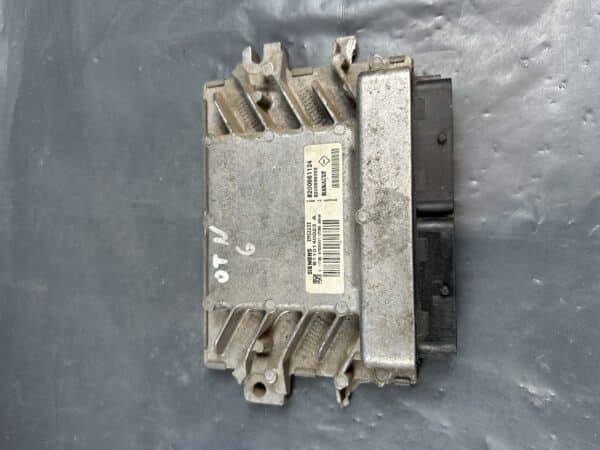 S110140023a Dacia Logan Sandero Engine ECU