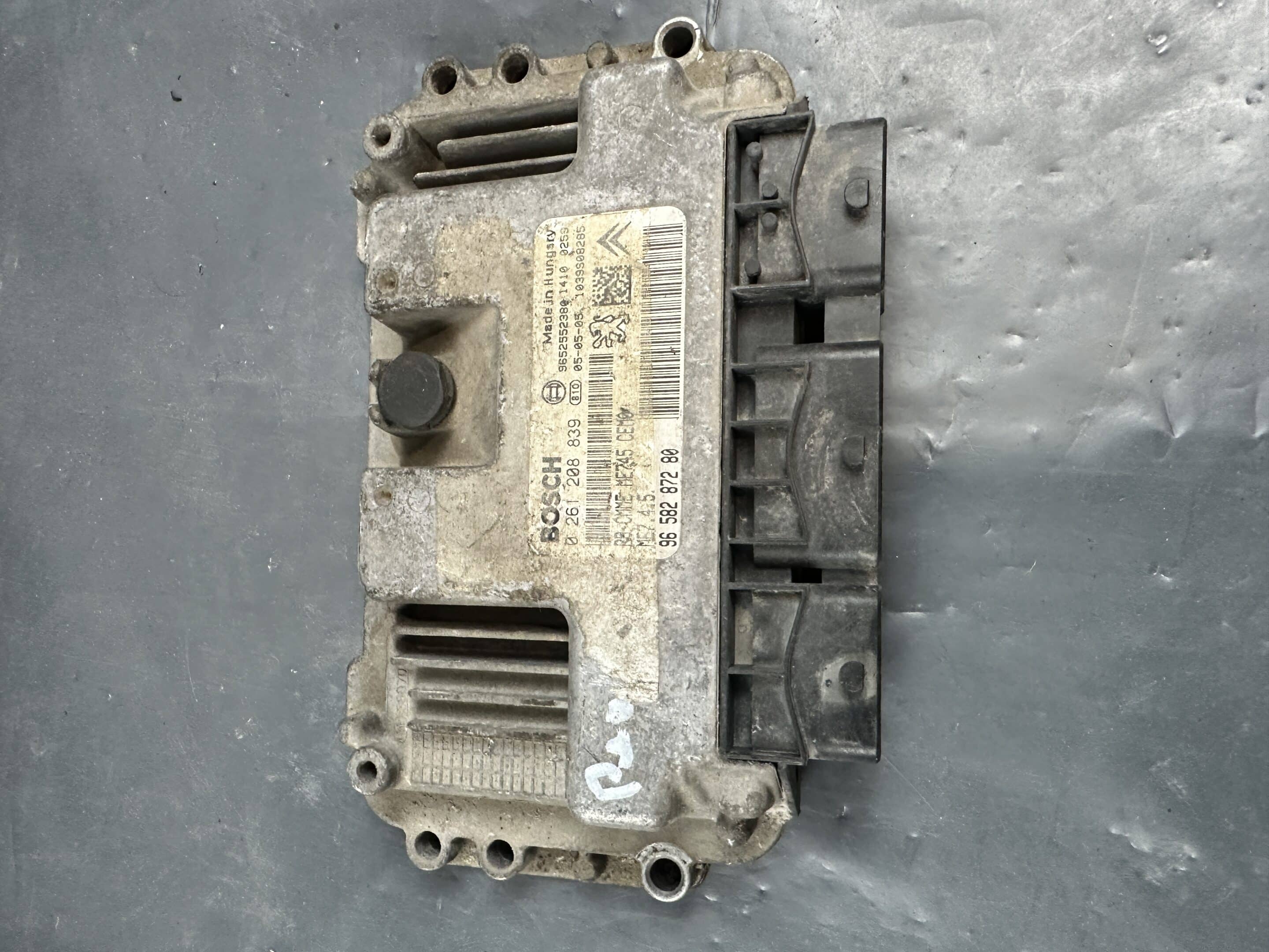 0261208839 Citroen, Peugeot 206 Engine ECU