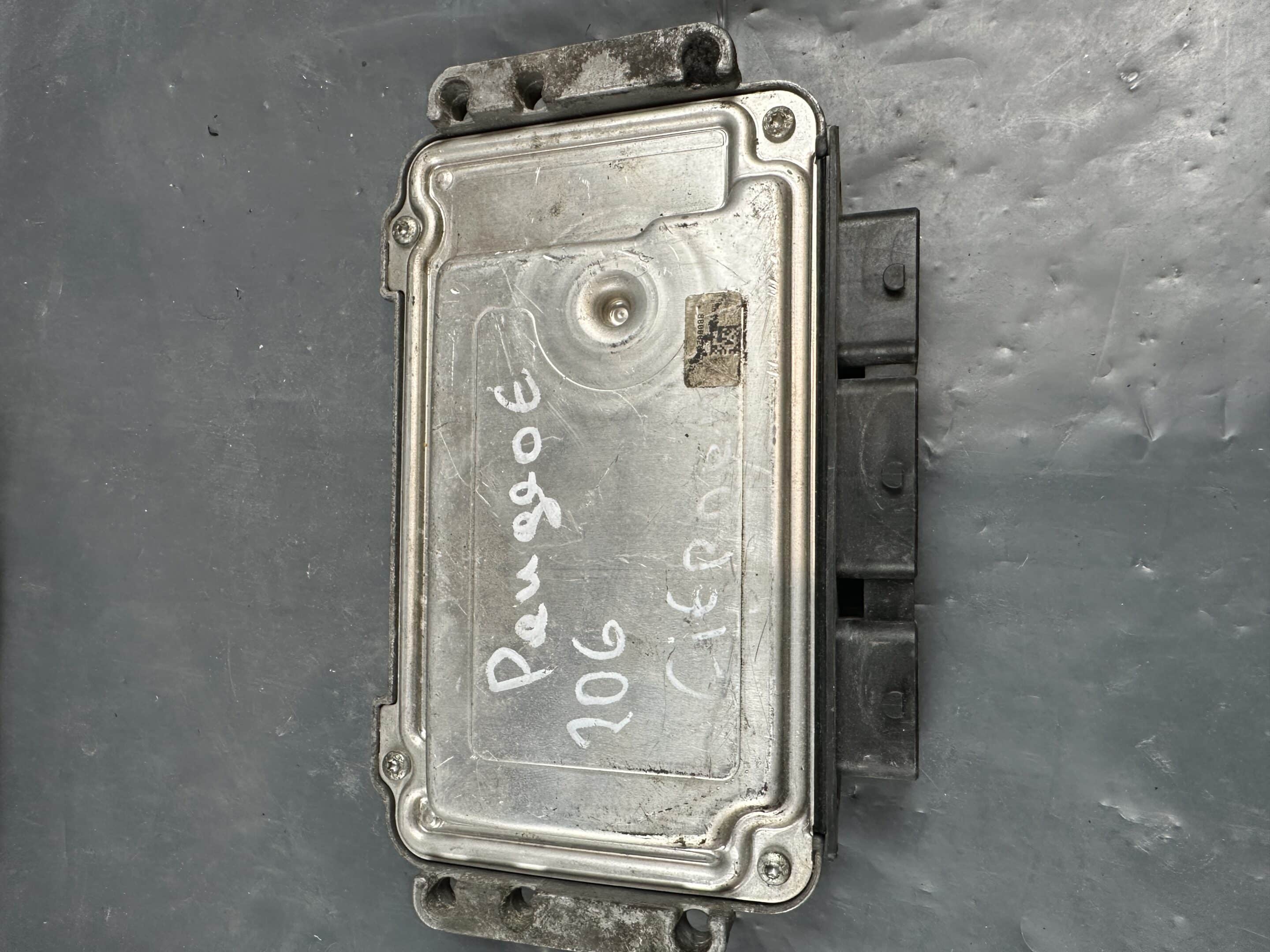 0261208839 Citroen, Peugeot 206 Engine ECU