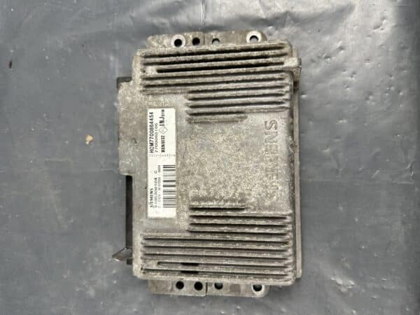 S105300104 C Renault Megane Engine ECU