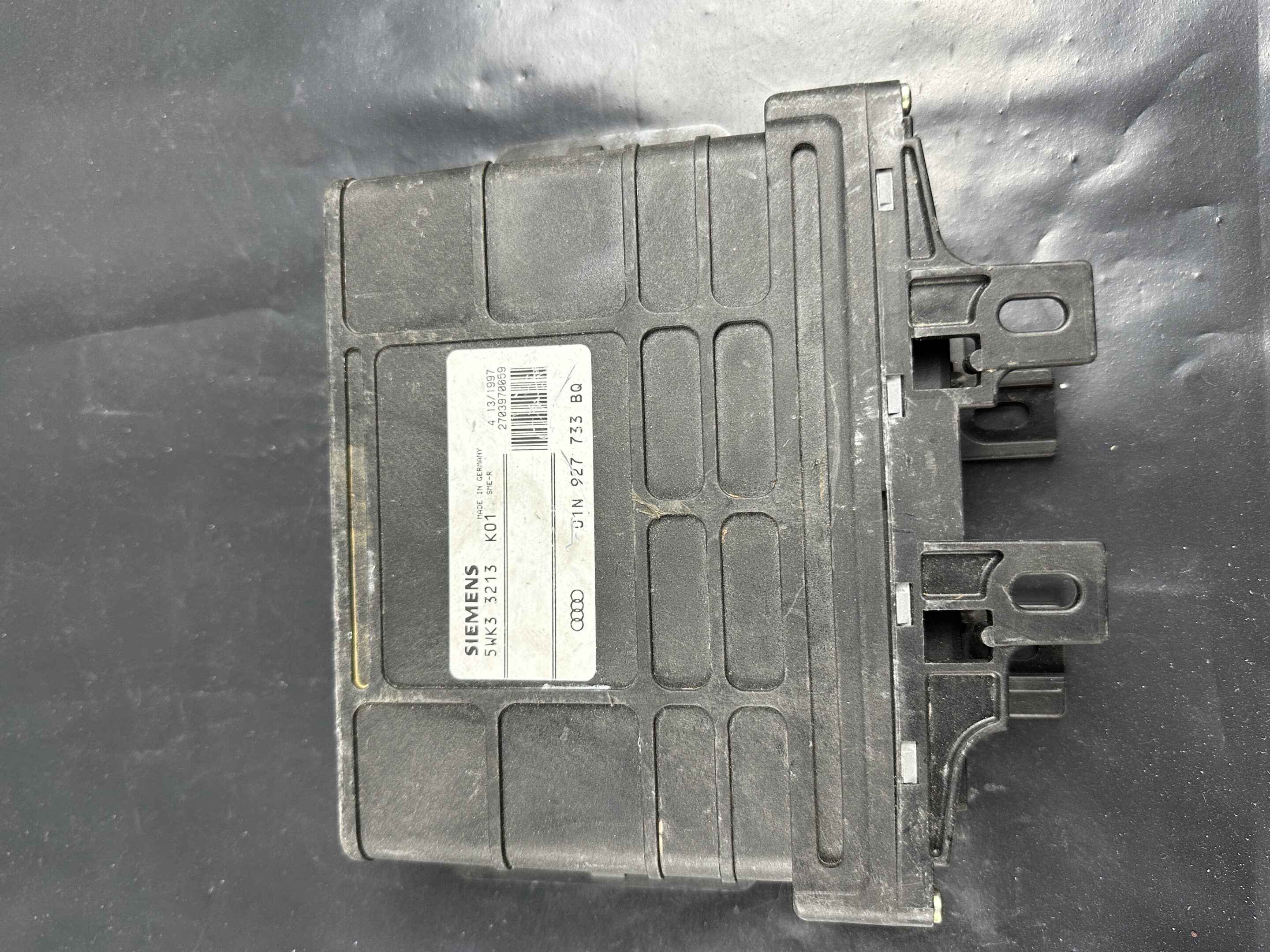 5WK33213K01 AUDI A4 B5 Automatic Transmission ECU Module 01N927733BQ