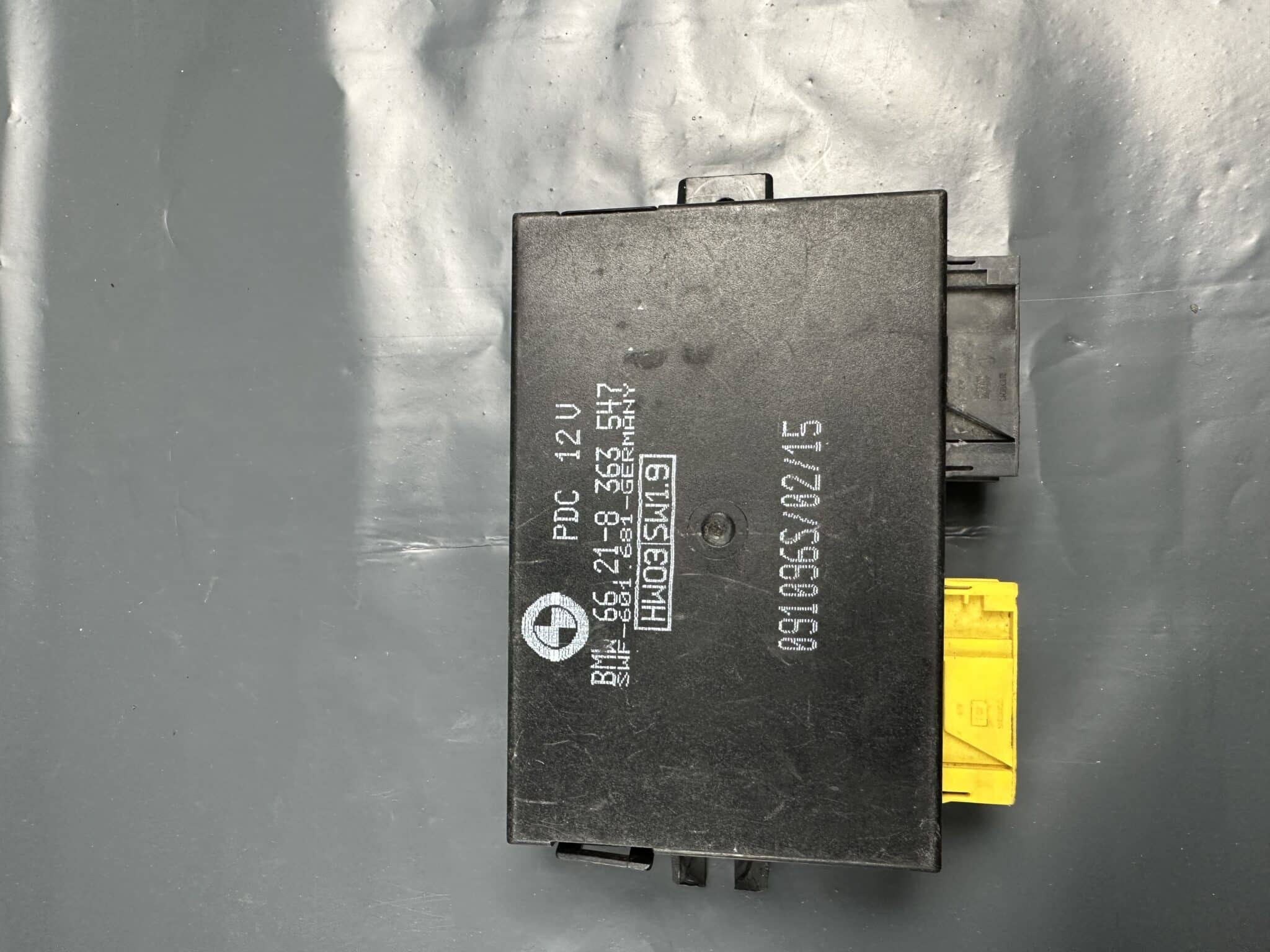 8363547 BMW E39 PDC Control Module (Parking Sensor ECU)