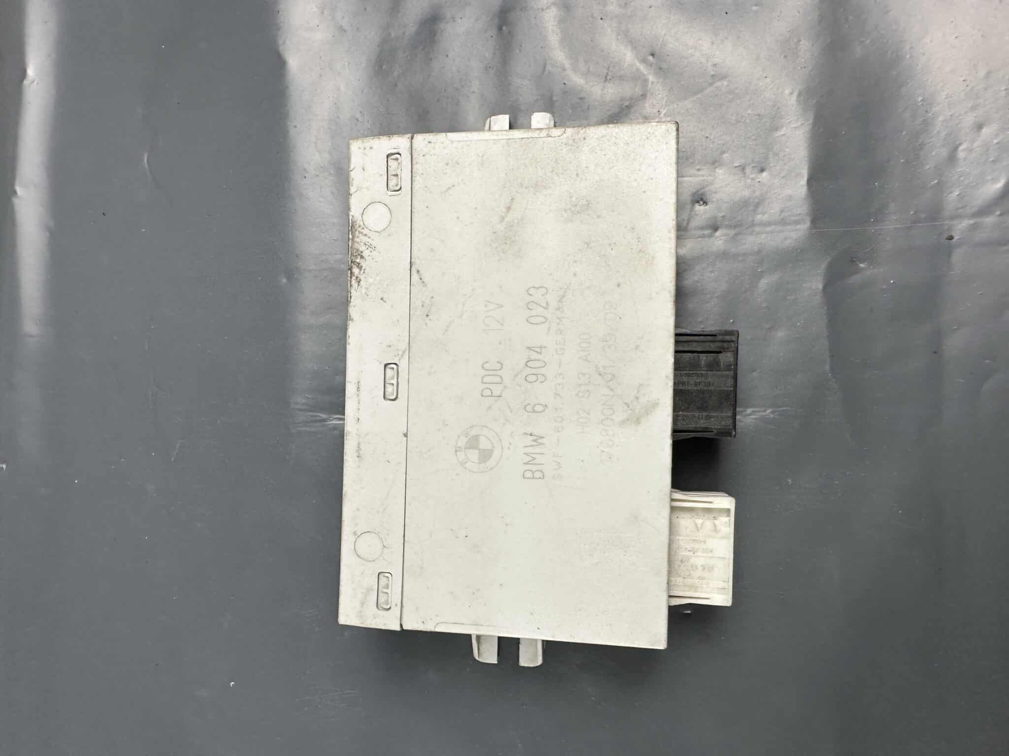 6904023 BMW E39 PDC Control Module (Parking Sensor ECU)