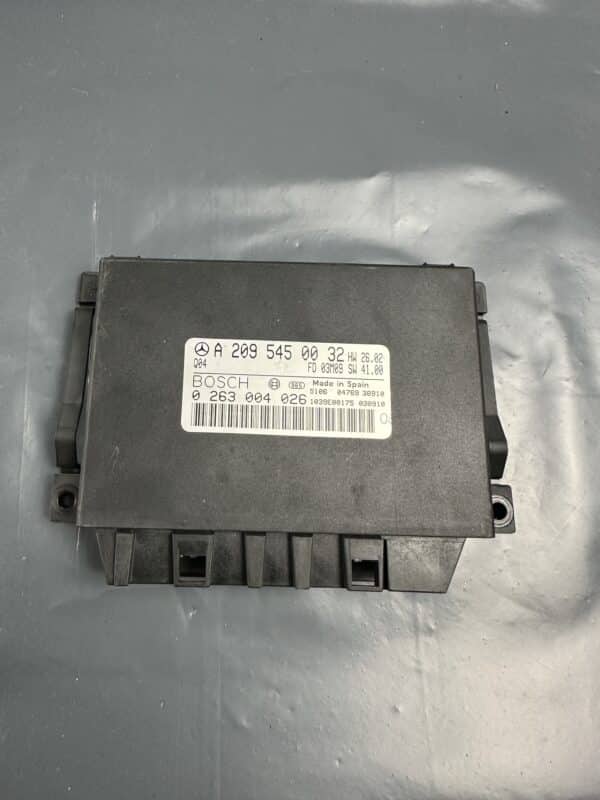 A2095450032 Mercedes-Benz W209 PDC Control Module
