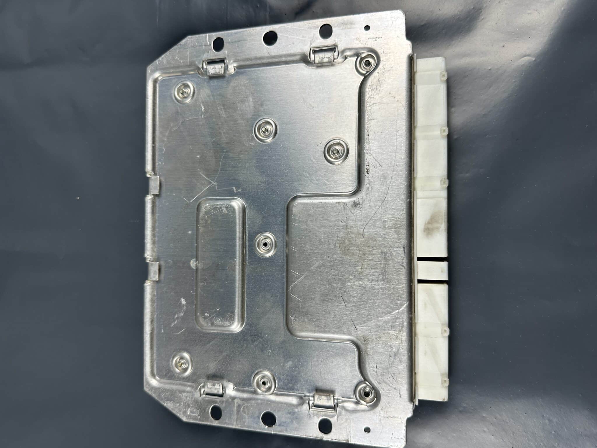 2205450532 Mercedes-Benz W220 Suspension Control Module