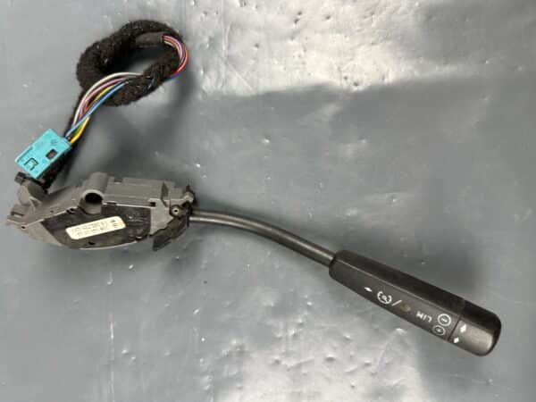A2085450324 Mercedes-Benz W210 Steering Column Cruise Control Switch