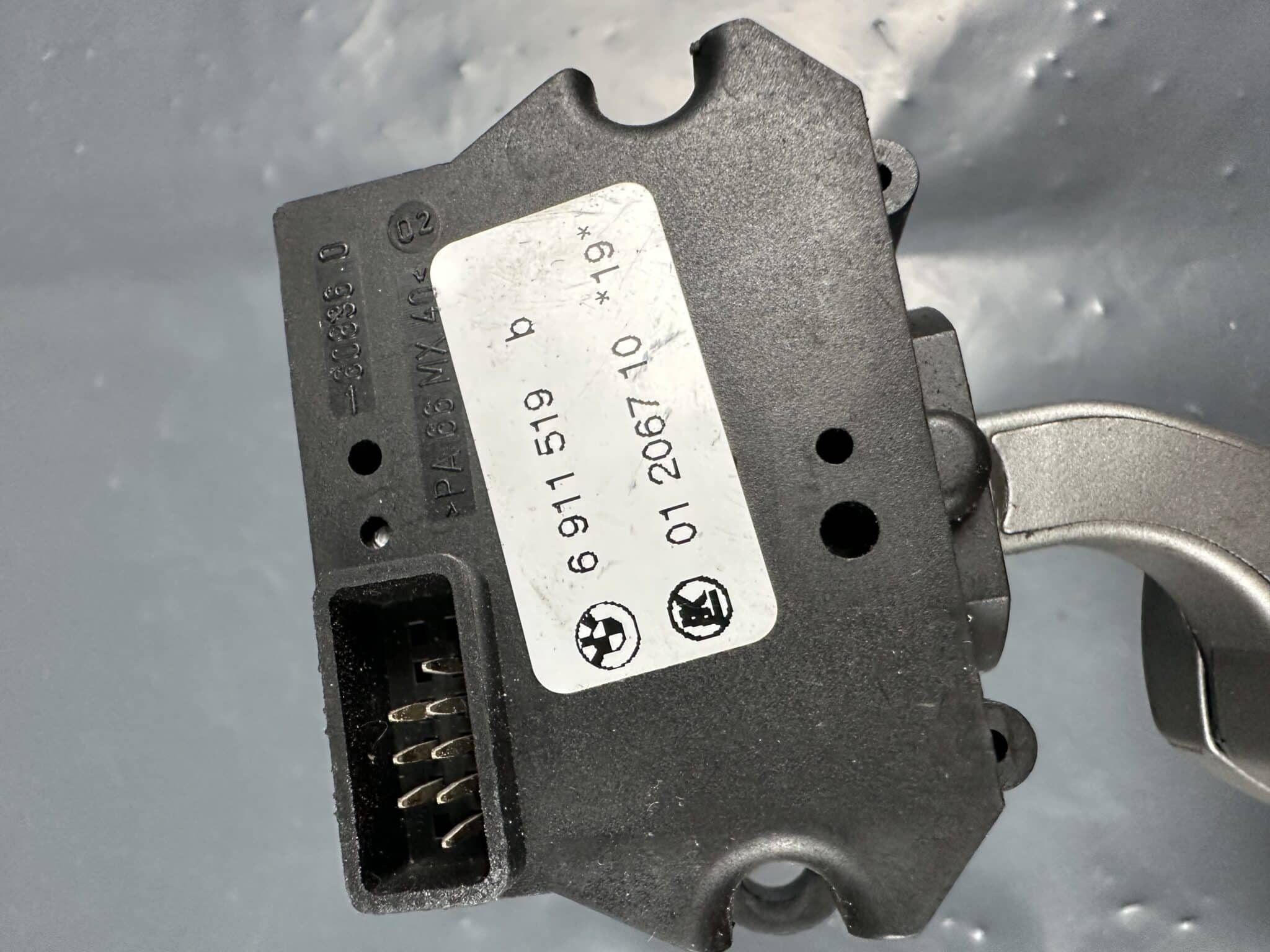 6911519B BMW E65 E66 Steering Column Switch