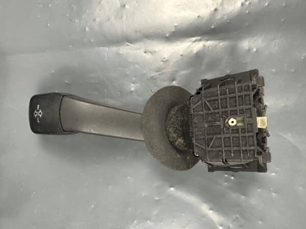 8352014 BMW E38 E39 Steering Column Switch