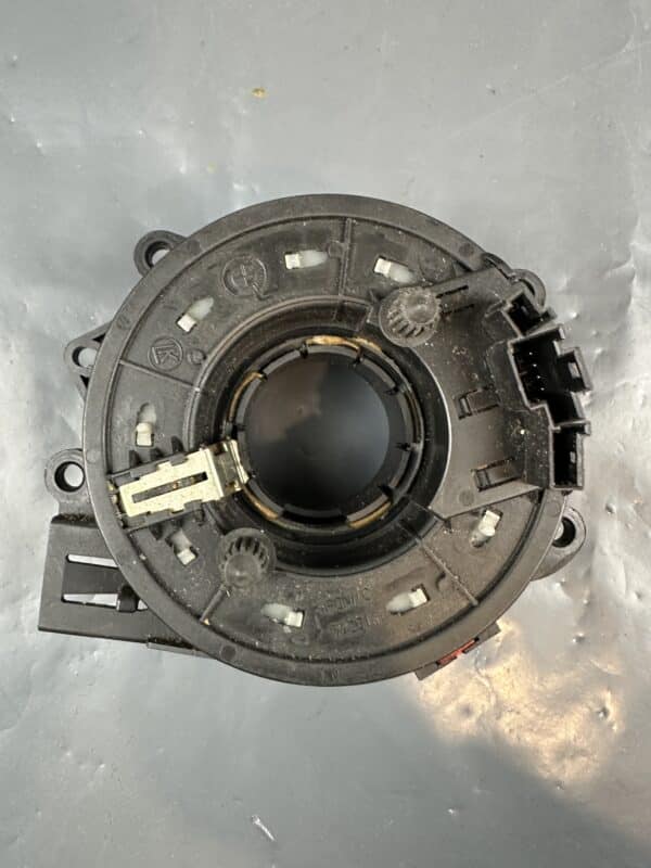 8377487.9 BMW E46 Clock Spring