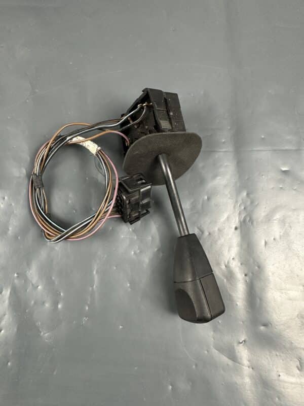 012005 BMW E36 Steering Column Indicator