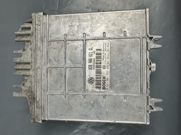 028906021GL VW VOLKSWAGEN Engine ECU Control Module