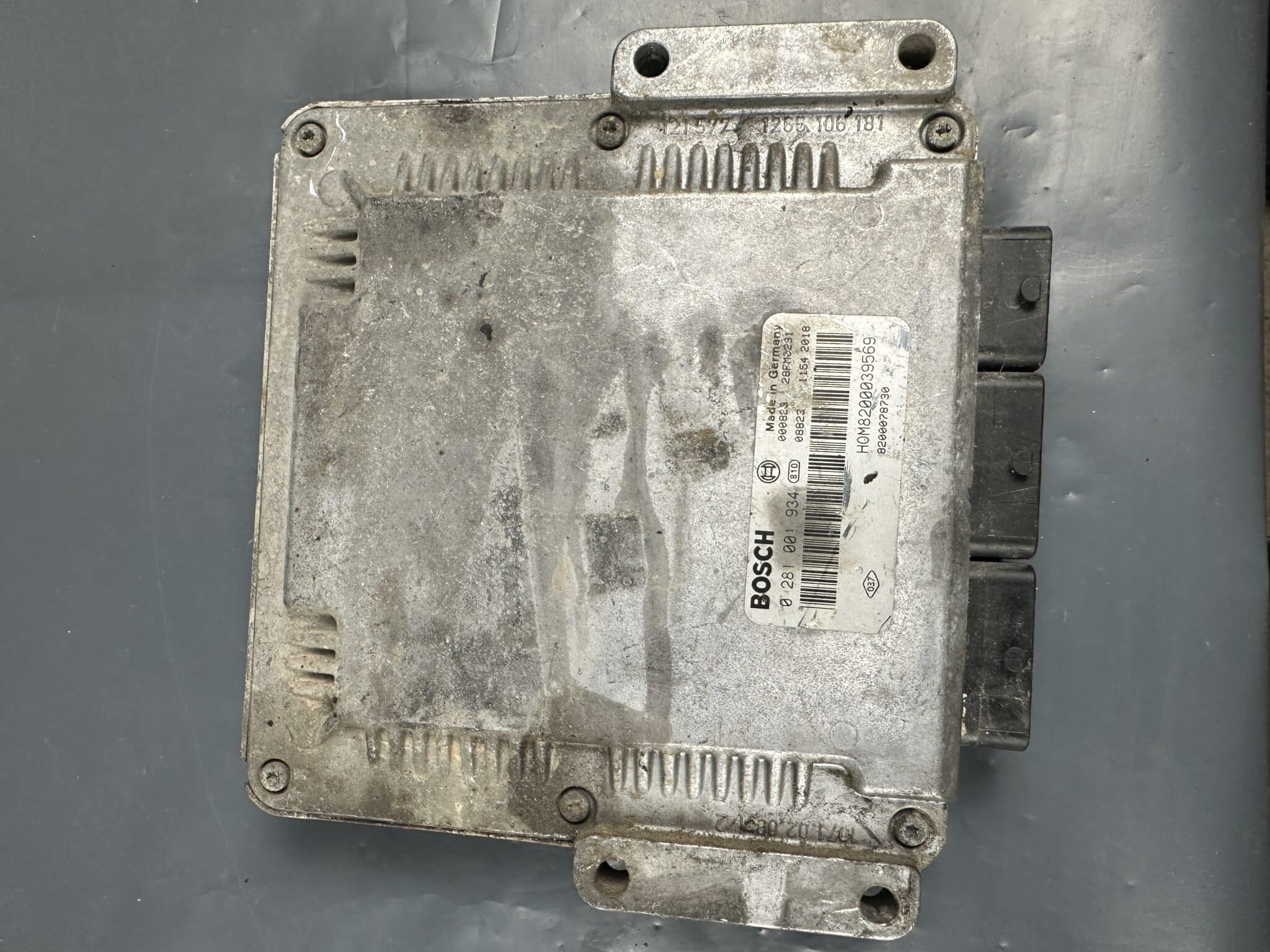 0281001934 Renault SCENIC Engine ECU Control Module H0M8200039569