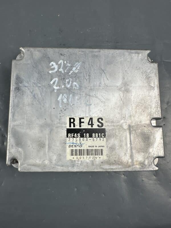 RF4S18881C ECU ENGINE Control Module Mazda 323F