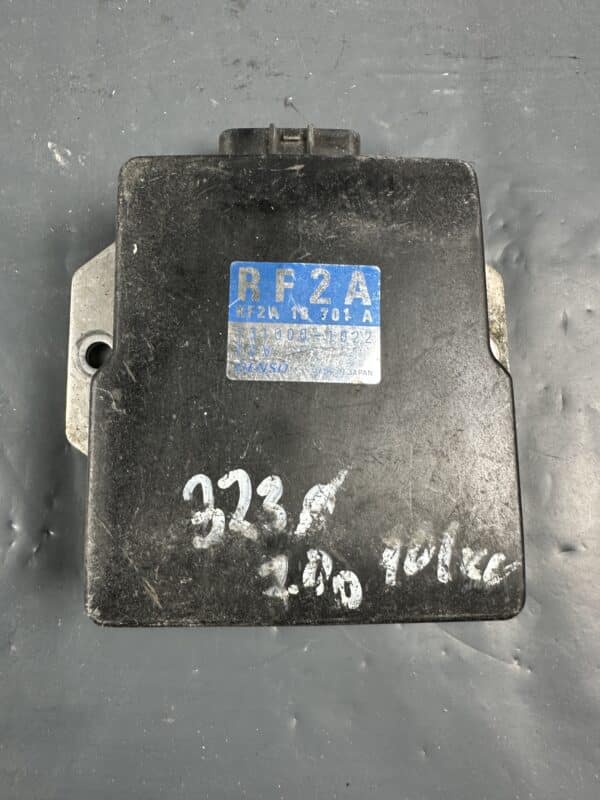 RF2A18701A ECU ENGINE Control Module Mazda 323F 131000-1022