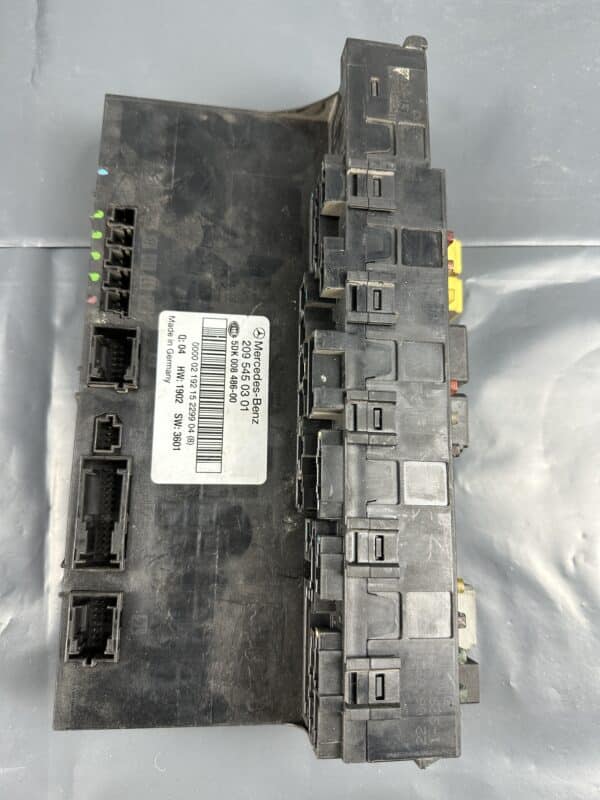 2095450301 Mercedes-Benz W203 W209 SAM Control Module