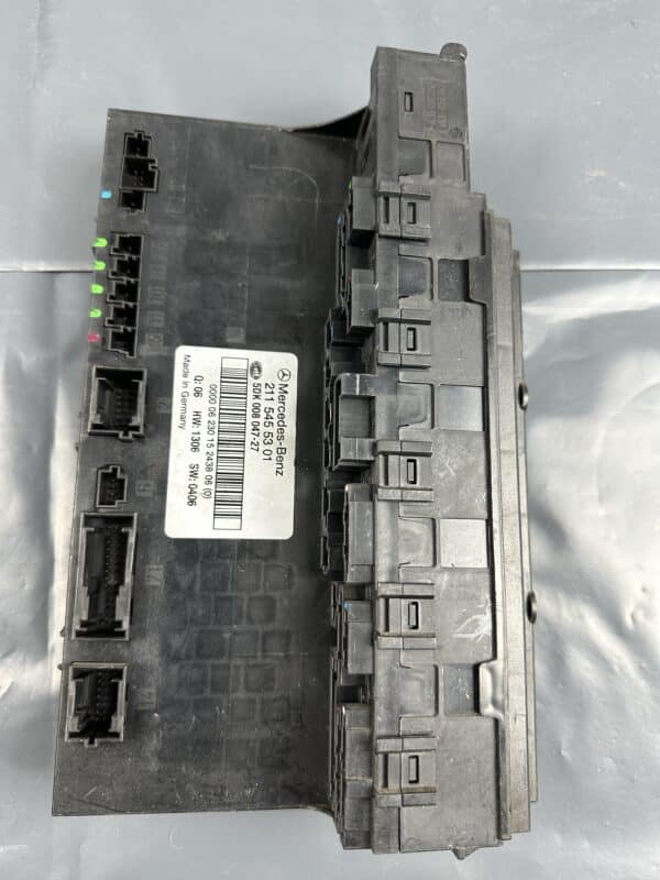 2115455301 Mercedes-Benz W203 SAM Control Module 5DK008047-27