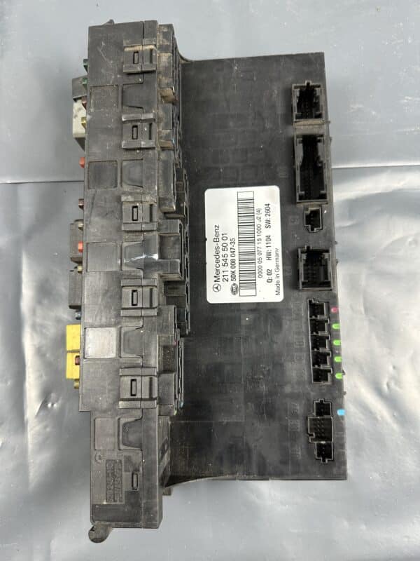 2115455001 Mercedes-Benz W211 SAM Control Module 5DK008047-35
