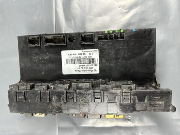 2035453201 Mercedes-Benz W203 SAM Control Module 5DK008486-12