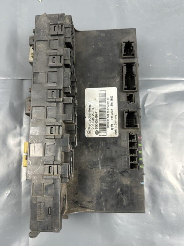 2035452401 Mercedes-Benz W203 SAM Control Module 5DK008486-41