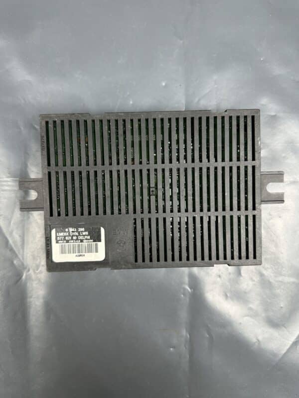 6943286 BMW E60 / E61 LCM 57762110 DELPHI Control Module