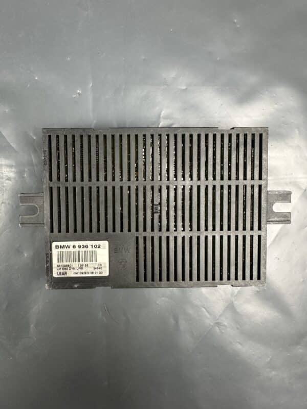 6936102 BMW E60 E65 LM LWR Control Module