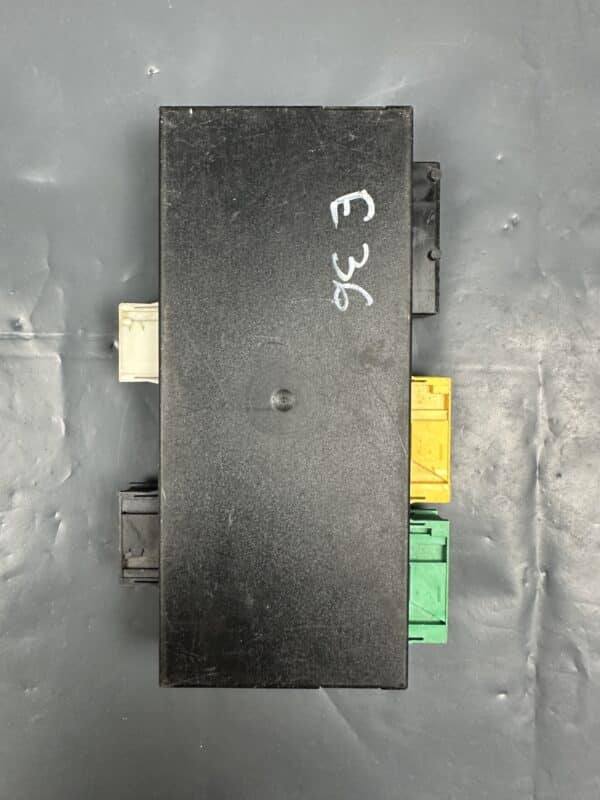 8353095 BMW E36 Z3 GM IV Body Comfort Control Module 05071800